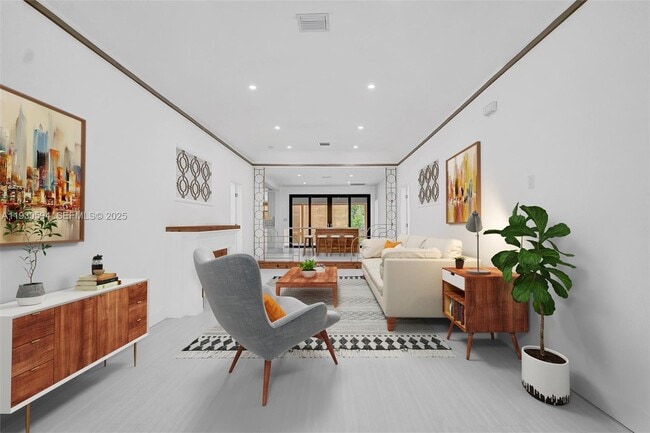 Building Photo - 1430 Michigan Ave