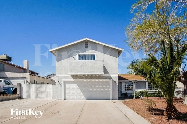 Building Photo - 732 Scottsdale St Rental