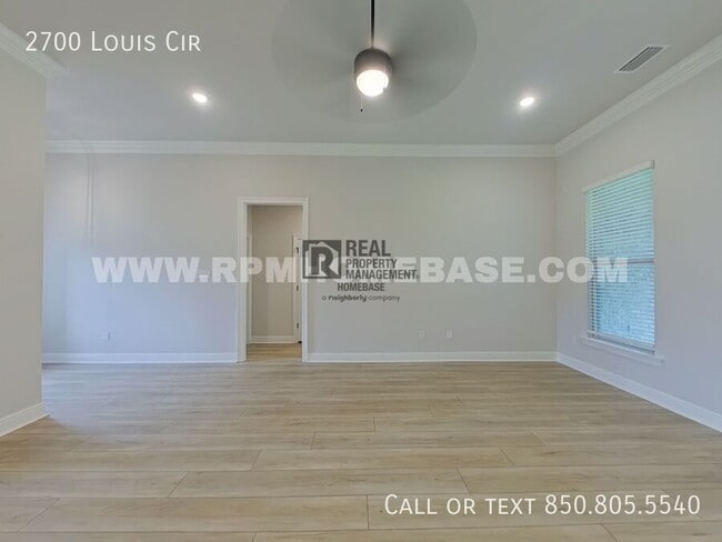 Photo - 2700 Louis Cir