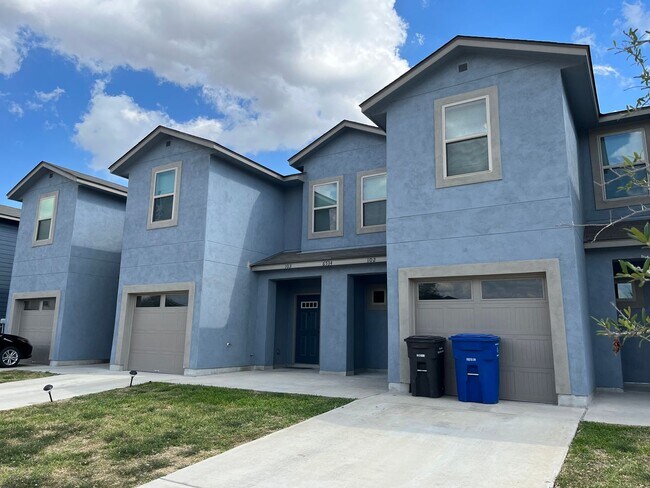 Building Photo - 6534 Marcel Wy