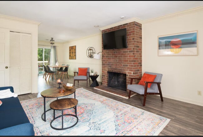 Photo - 109 Arcadia Ln