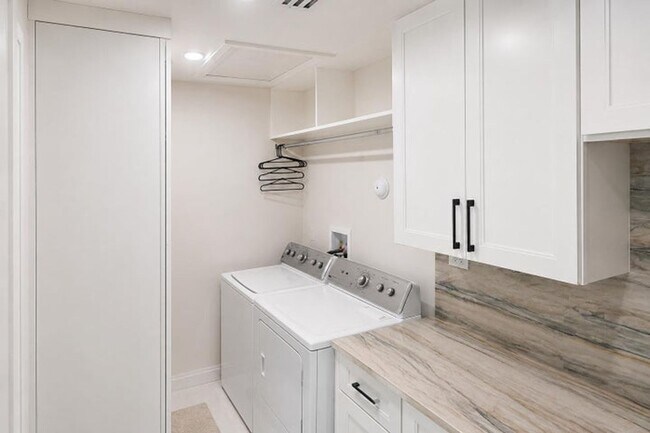 Photo - 1316 SE 3rd Ave