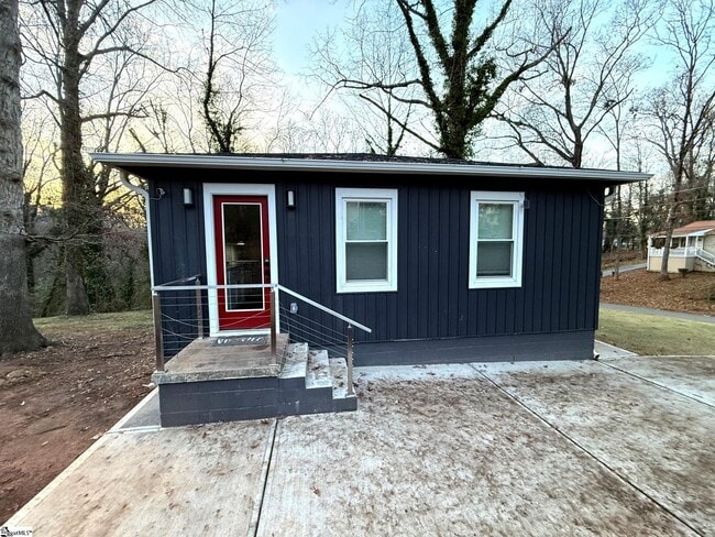 113 Prancer Ave