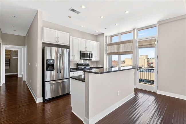 Photo - 201 W Ponce de Leon Ave Unit 702