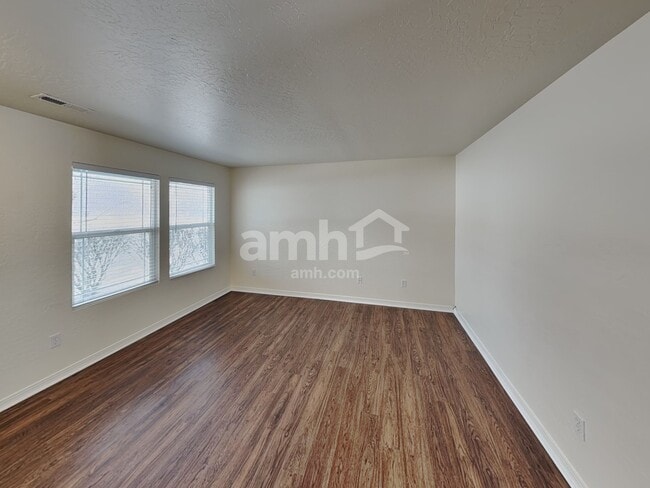 Photo - 1934 S 725 E