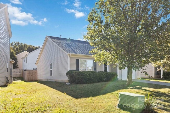 Photo - 1430 Braveheart Ln