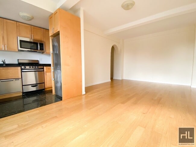 Photo - AMSTERDAM AVENUE Unit 14C