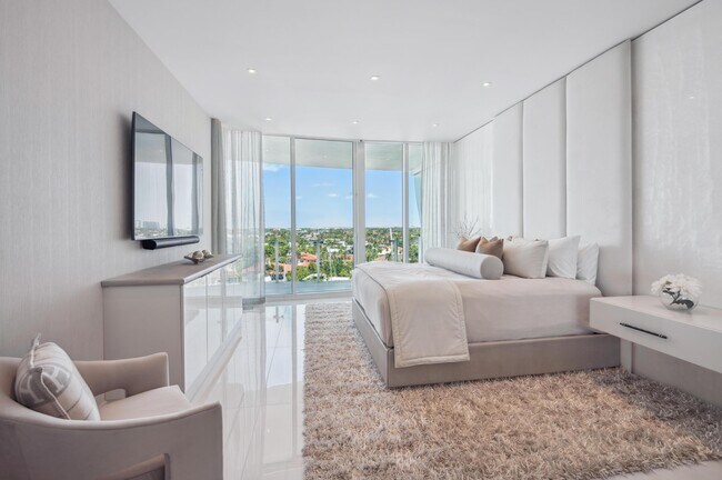 Photo - 2241 SE 17th St Unit 801