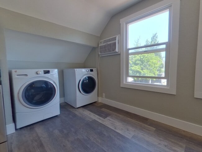 Photo - 383-385 East 15th Ave. &amp; 1480 Mill St. Unit 383 East 15th Ave