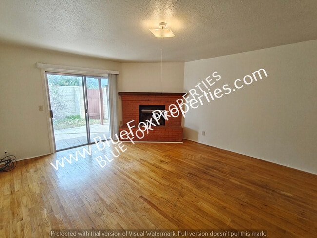 Photo - 1201 N Tracy Ave