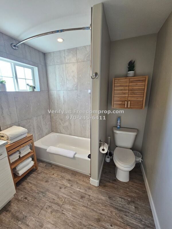 Photo - 1181 Main St Unit B