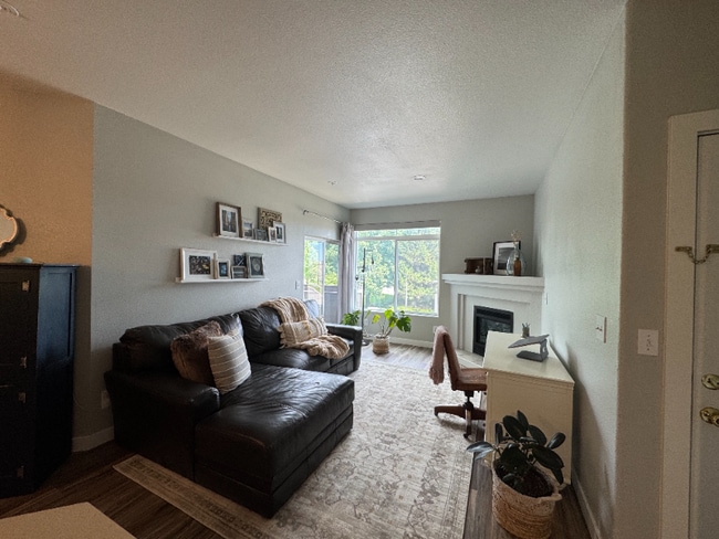 Photo - 4545 Wheaton Dr Unit A230