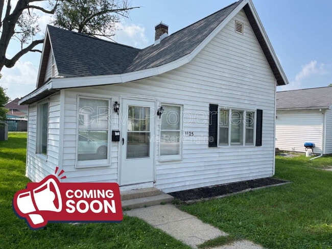 Building Photo - 1125 N Bell St