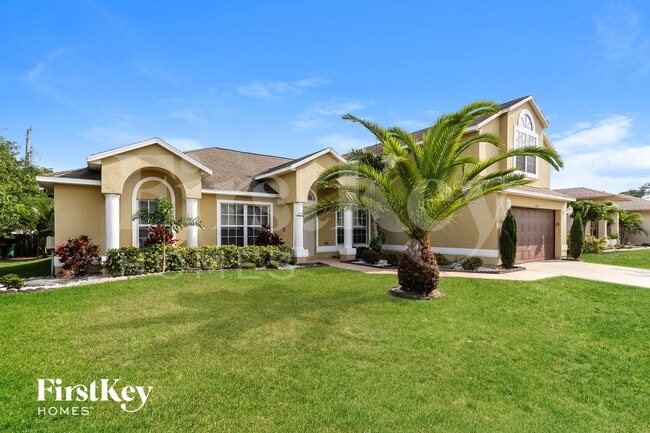 Photo - 1065 SW Haleyberry Ave