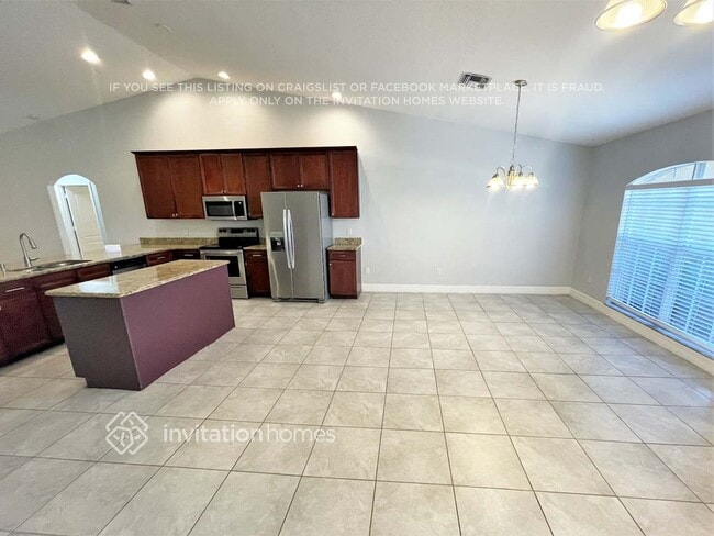 Photo - 23283 Mulligan Ave