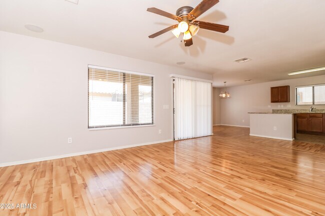Photo - 2160 E Greenlee Ave