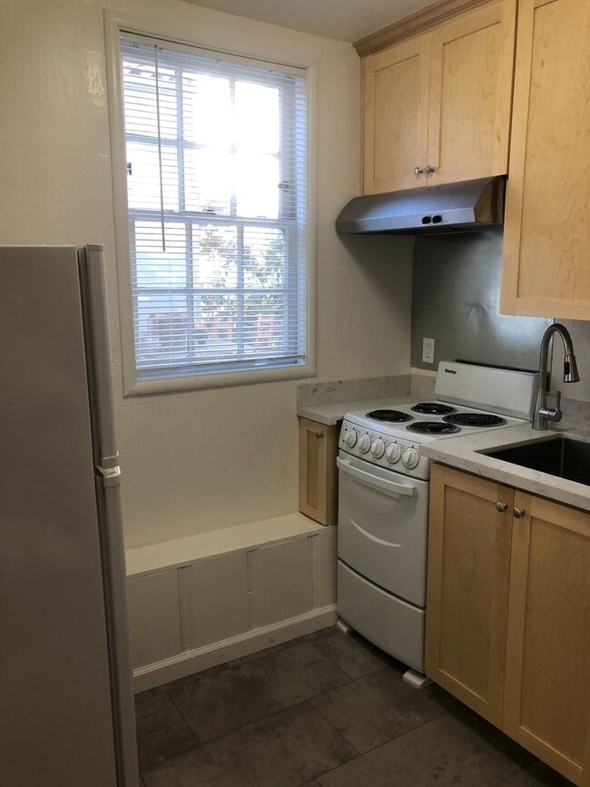 Photo - Fully Updated Studio ~Great Location near Campus~ North-Side Berkeley Unit Apt 2415