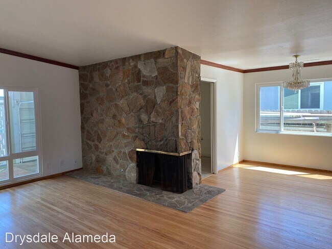 Photo - 3 br, 2 bath House - 417 Kitty Hawk Rd