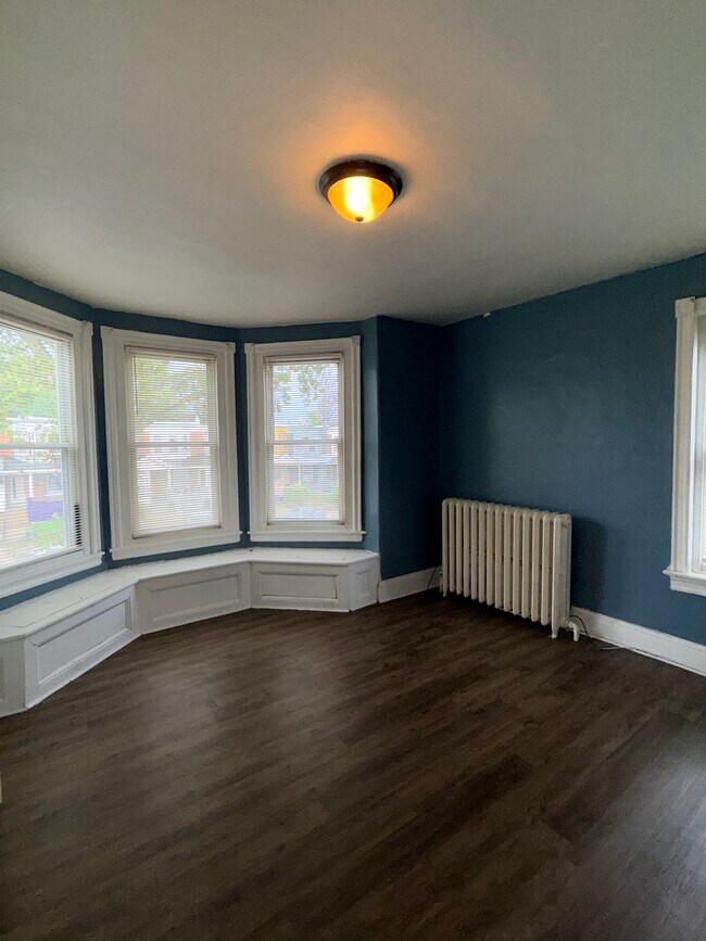 Photo - 6020 Walnut St