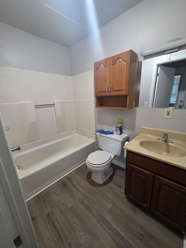 Photo - 270 E Washington St Unit 1