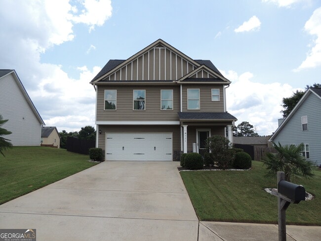 Building Photo - 325 McGiboney Ln