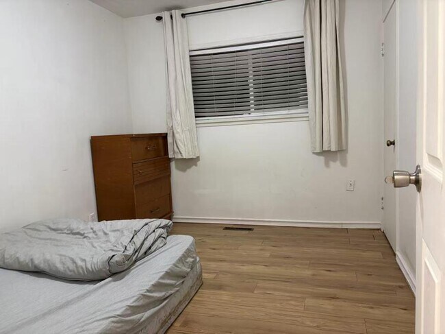 Photo - 3 bedroom in Vancouver BC V5N 5H8