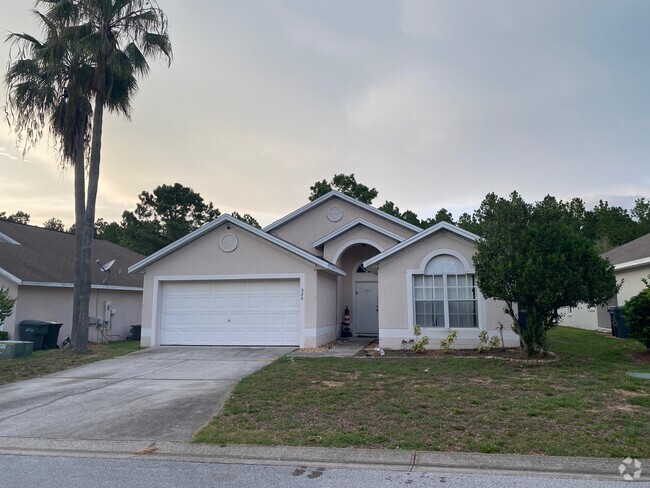 Building Photo - Beautiful Family Home