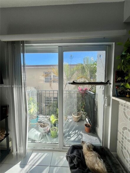 Photo - 1960 Marseille Dr Unidad 204