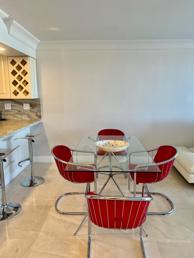 Photo - 6 Royal Palm Way Unit 607