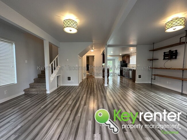 Photo - 1402 E 52nd St
