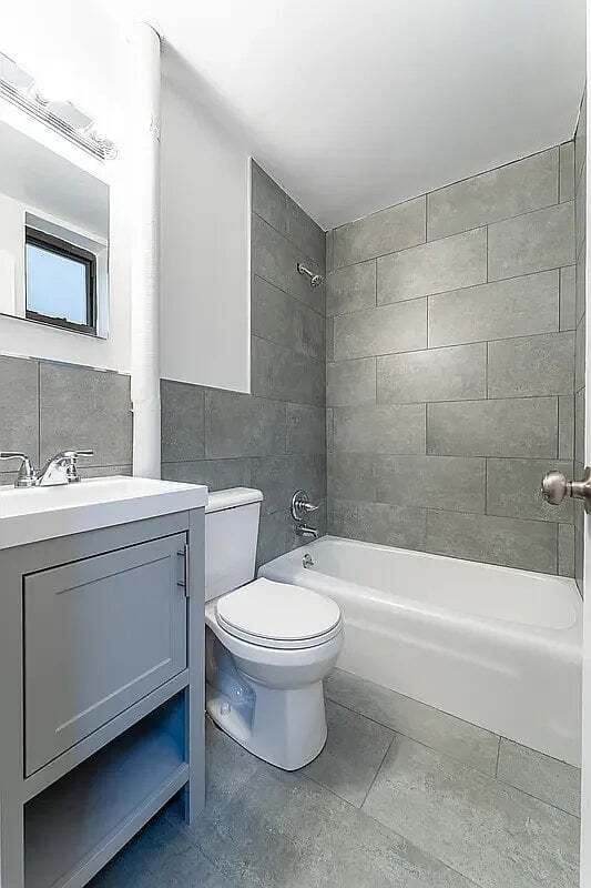 Photo - 32 Cornelia St Unit 42