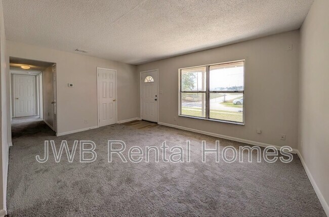 Photo - 6829 Van Gundy Rd