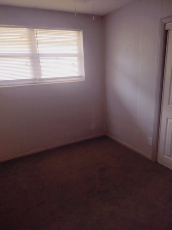 Photo - 5685 Atlee Ave