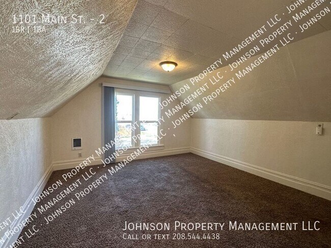 Photo - 1101 Main St Unit 2