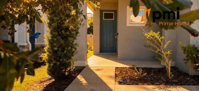 Photo - Charming & Spacious Home in one of Clermont’s most desirable neighborhoods.