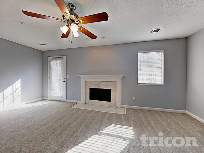 Photo - 3796 Soapstone Rd