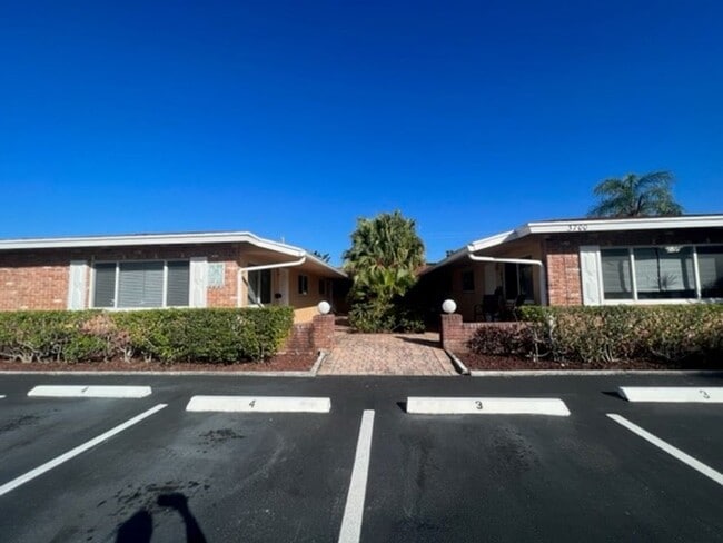 Photo - Lighthouse Point Apartments LLC