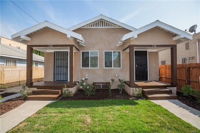 Photo - 712 W 54th St Unidad 712 W. 54th Street