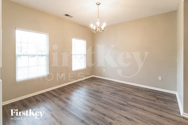 Photo - 918 Laurel Oak Ln