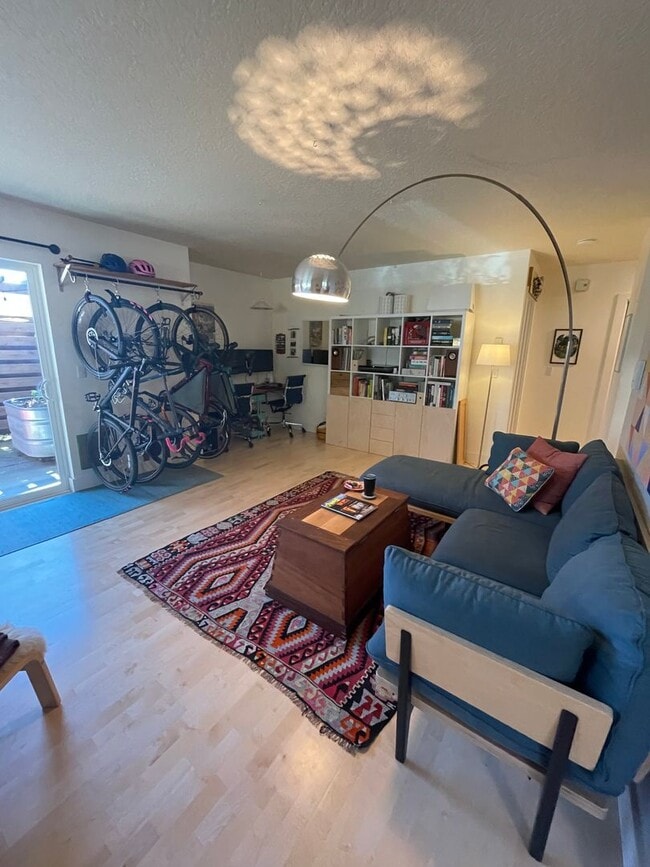 Photo - 7501 Greenwood Ave N