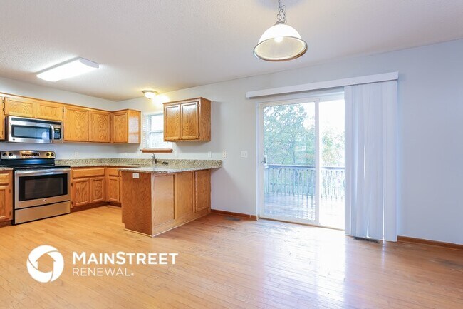 Photo - 2215 Glenside Rd