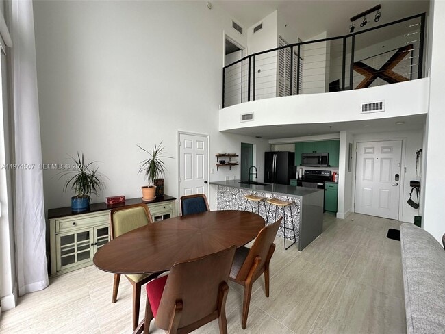 Photo - 1 Glen Royal Pkwy Unit 1613