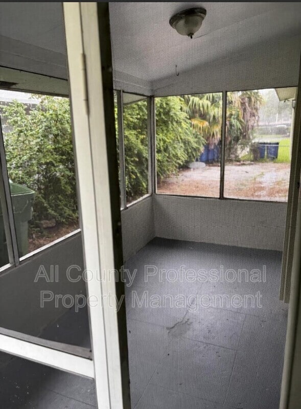 Photo - 407 SE 3rd Ave Unit B