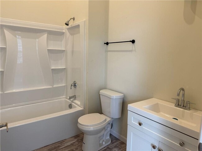 Photo - 327 Pine St Unit 1034