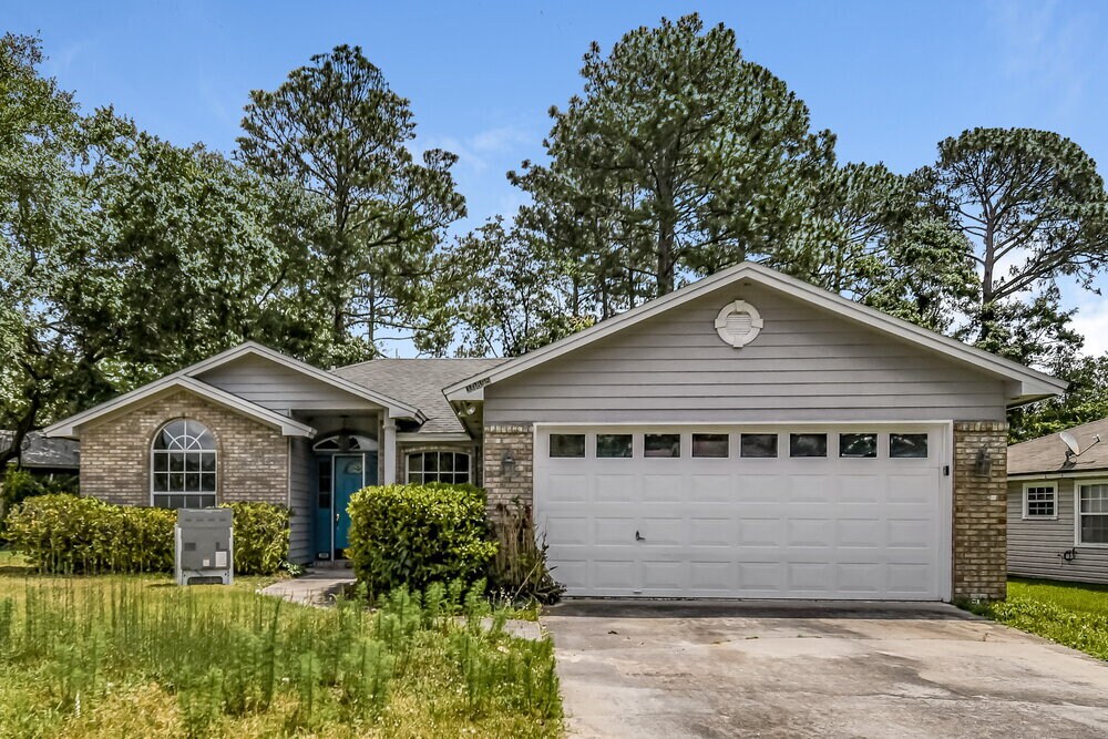 Photo - 10895 Copper Creek Ct House