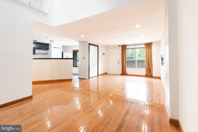 Photo - 18153 Tunstall Dr