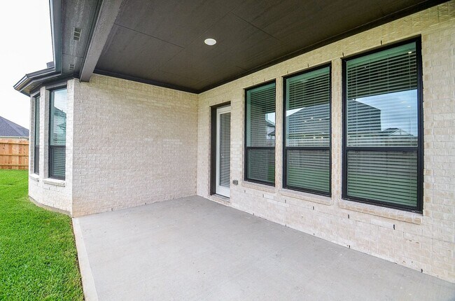 Photo - 3811 Hermitage Dr