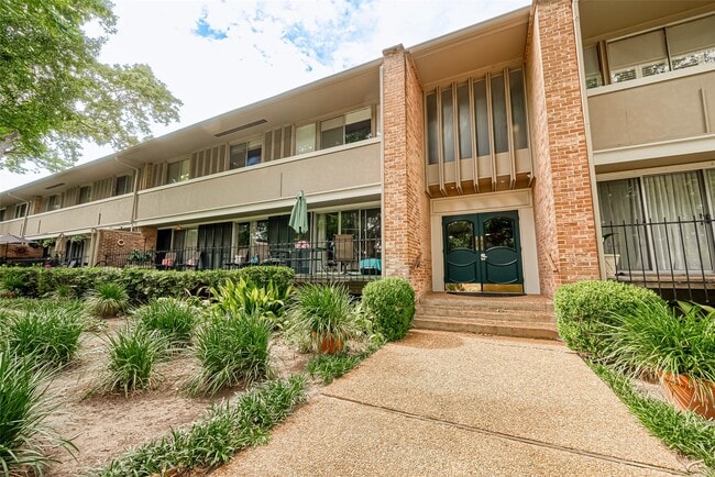 Building Photo - 642 S Ripple Creek Dr Unit 642 Rental