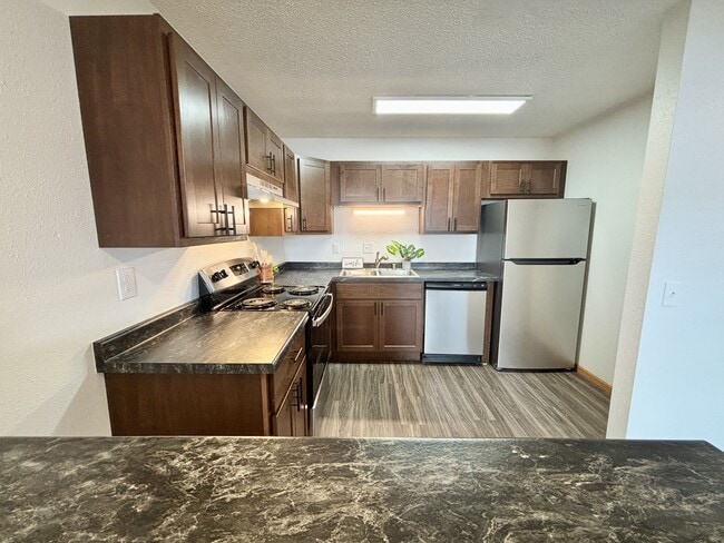 Photo - Town's Edge Apartments