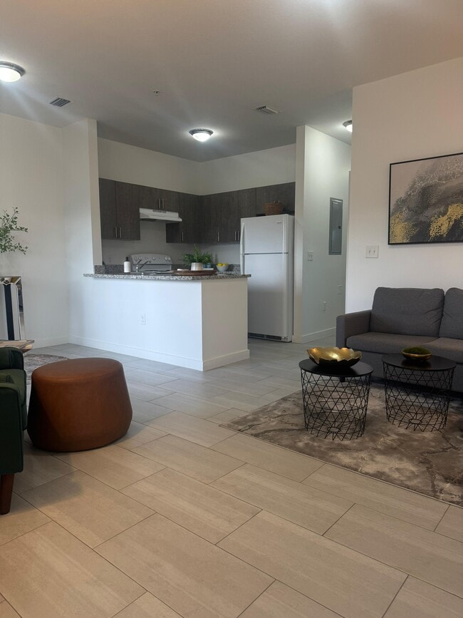 Photo - 520 W 79th St Unit C1